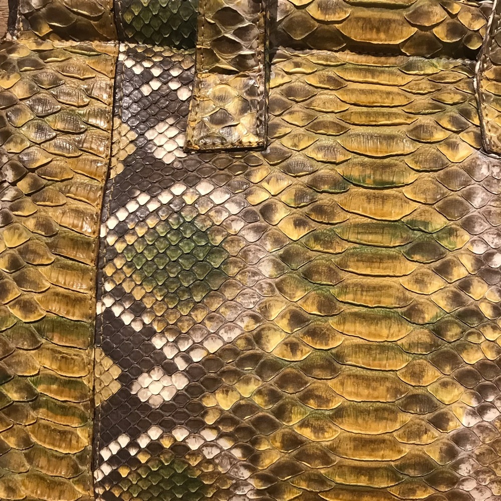 Genuine Python Leather Bag - Picture 5 of 12